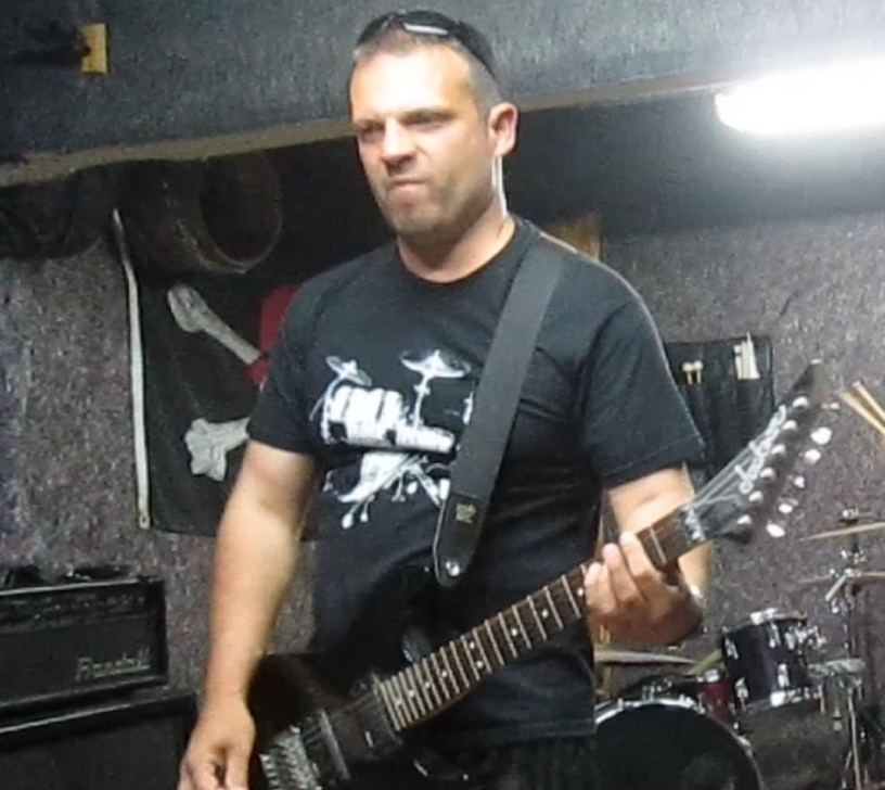 Ivo Iliev - guitars
